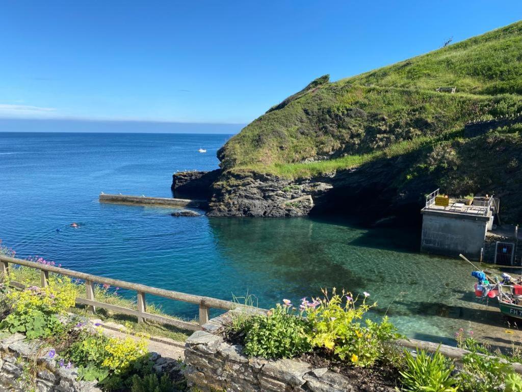 Unique Retreat - 2 Bedroom Cliff Top Cottage With Large Terrace Portloe Εξωτερικό φωτογραφία